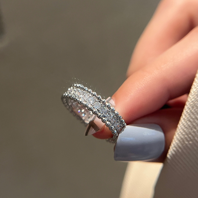 Title 7, Bague diamant tempérament index ouvert pour femme