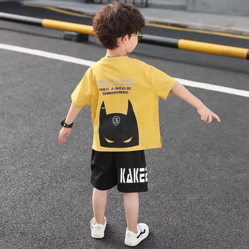 Boys' Handsome Short-sleeved Two-piece Suit