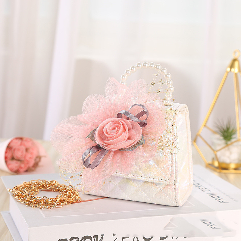 حافظة نقود صغيرة من الكروشيه مزينة باللؤلؤ تصميم مائل محمول متعدد الاستخدامات