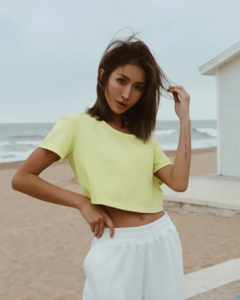 Solid Color Leaky Navel Cropped Top Navel Pullover Sweater - Yellow