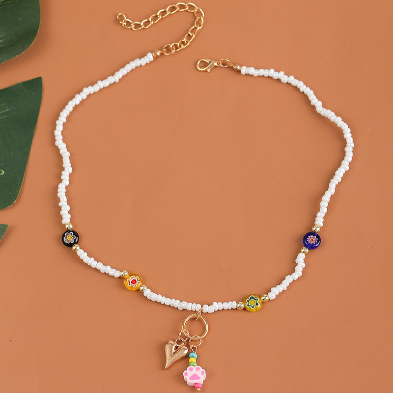 Personality Hand-woven Colorful Colored Glass Love Necklace Female Rice Bead Claw Pendant Jewelry