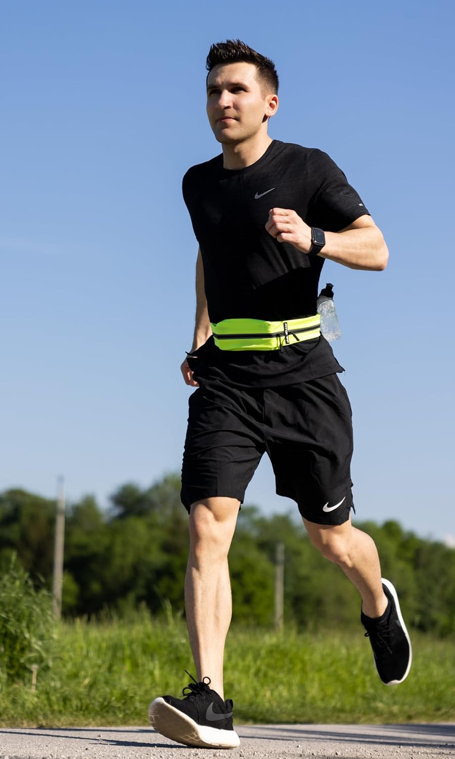 Running Belt For Men And Women, Secure Jogging Waist Pouch For Phone, Keys And Essentials, Fits Most Cell Phones 2