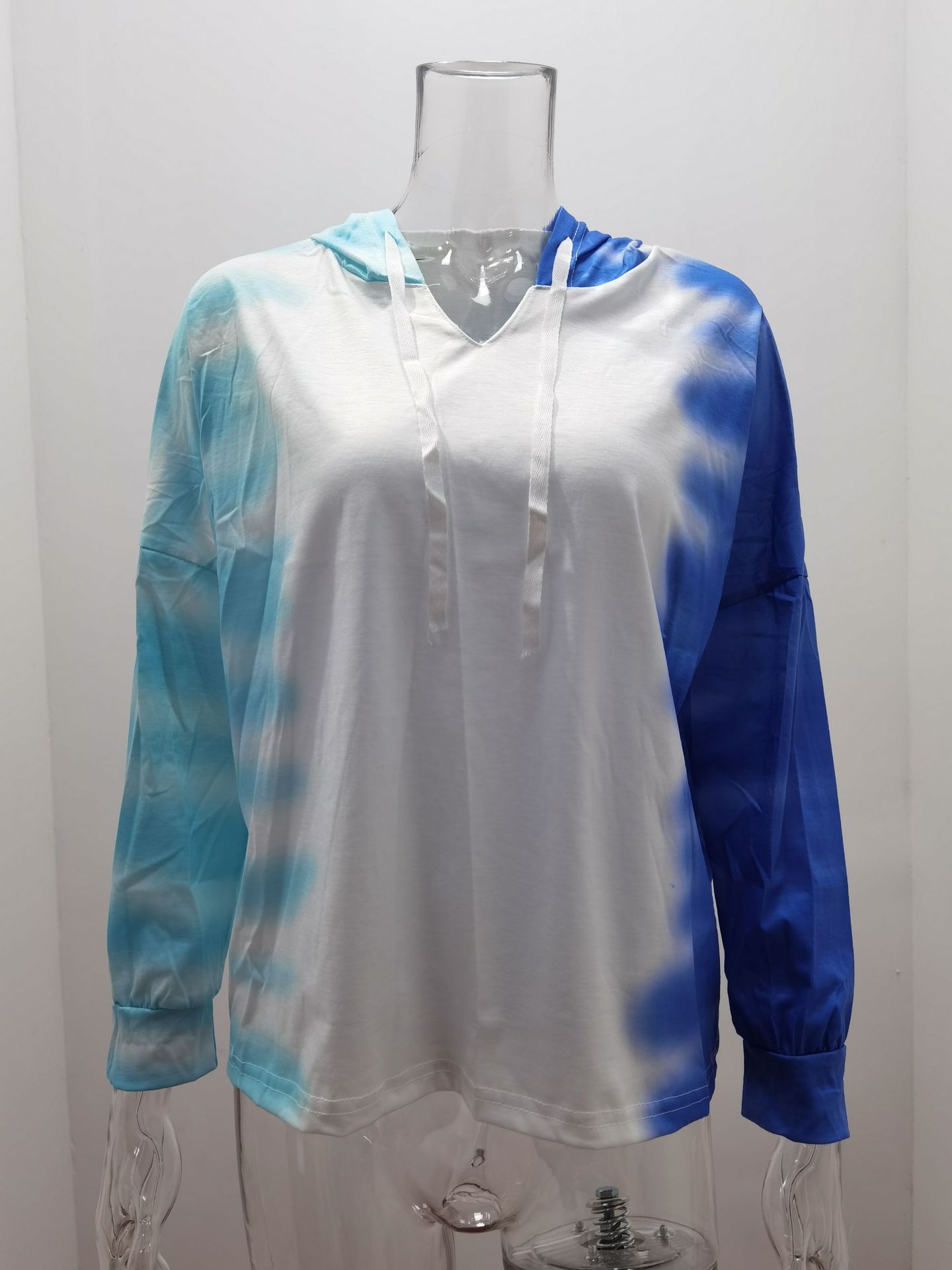 Title 3, Tie-Dye Gradient V-Neck Hooded Long Sleeve Pull...