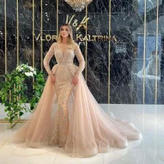 French Style Simple Long-sleeved Style Wedding Dress - View 1