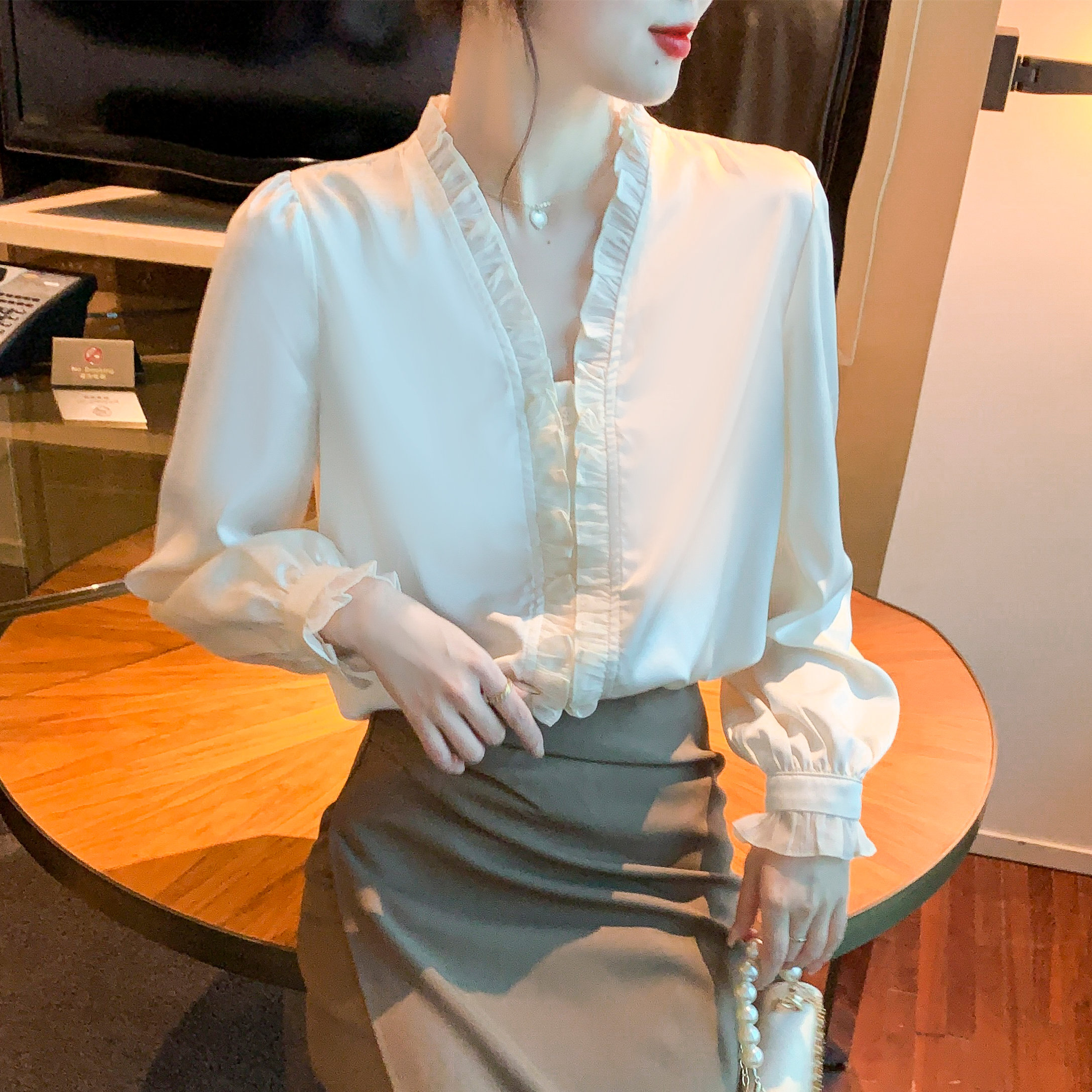 Women's New Fashion Chiffon Shirt