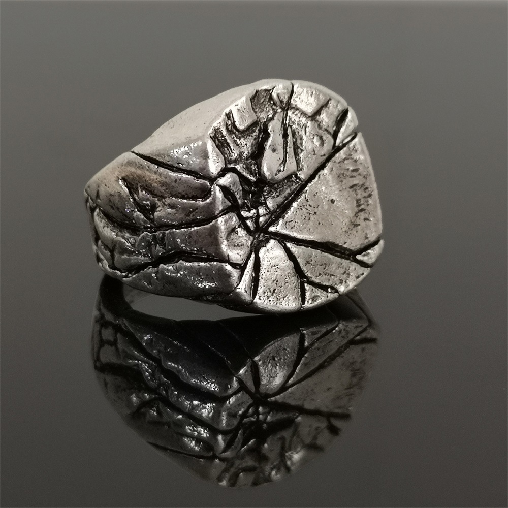 Title 5, Vintage Jewelry Ring Alloy Cracked Hand Jewelry