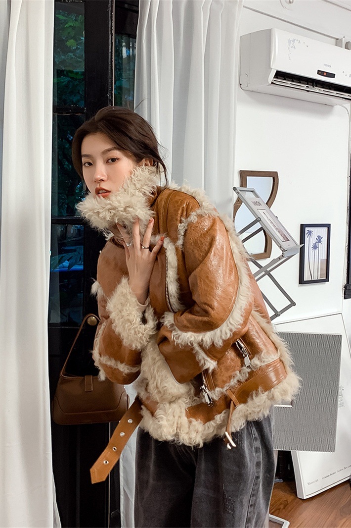 Women's Faux Leather Lamb Roll Fur Coat