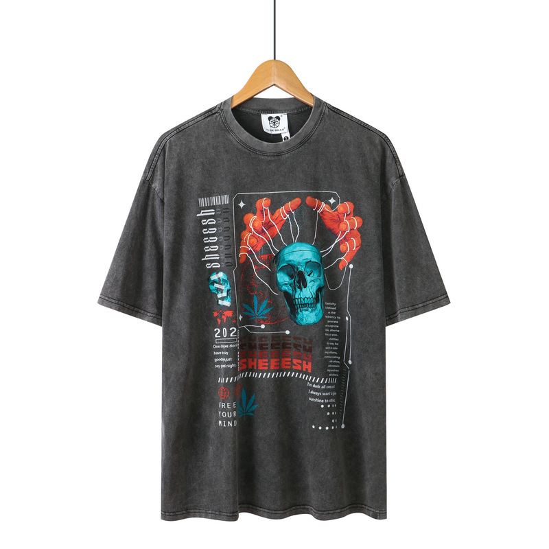 Title 6, Mens Retro Street Printed Loose T-shirt. Comfo...