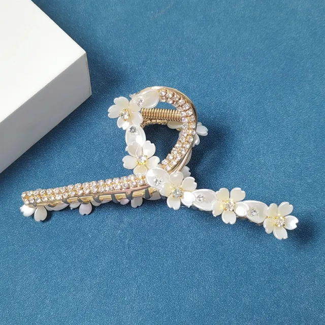 Lady Shell Flower Hairpin Gold - Shop at LoveMi