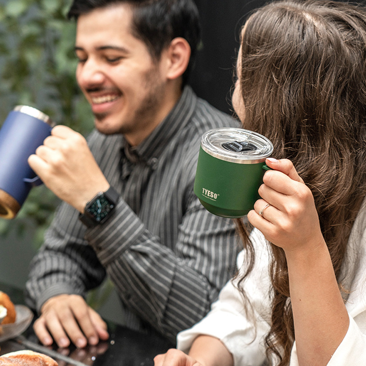 Stainless Steel Insulated Cup With Handle For Men And Women