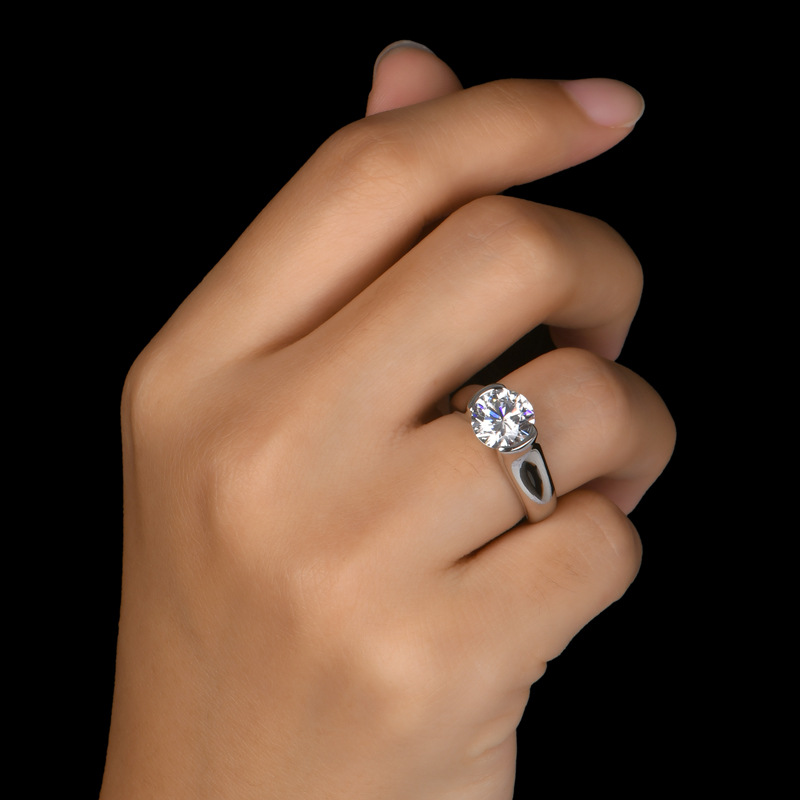 Simple 925 Sterling Silver Female Ring 2 Carat SONA Diamond Ring