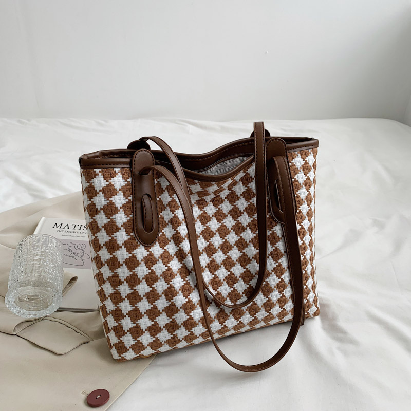 Plaid Single Shoulder Bag For Women With Large Capacity Tote Brown - Shop at LoveMi