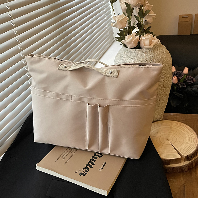 Portable Handbag