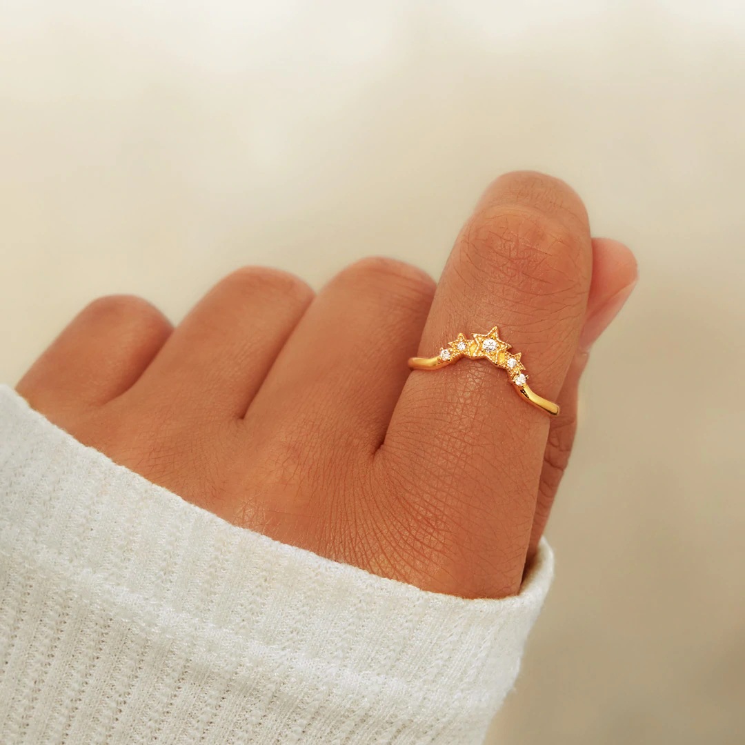 Women's Simple Fashion Star Set Diamond Zircon Style Ring