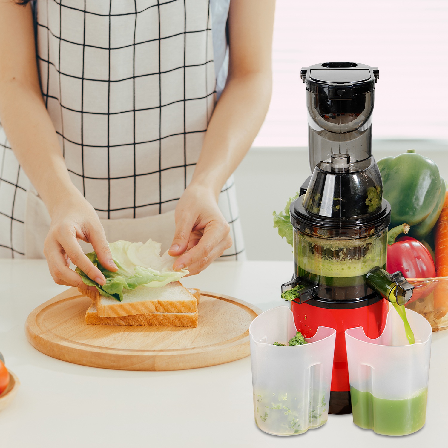 1Pc Cold Press Juicer Machine 300W Electric Slow Masticating Juicer For Whole Vegetable And Fruit With Reverse Function 2 Containers Cleaning Brush Clear Marks Easy Cleaning Fedex Shipping — foto 12