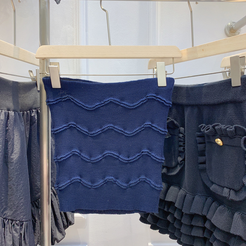 Net Red With The Same White Tube Top Age Reduction Bow