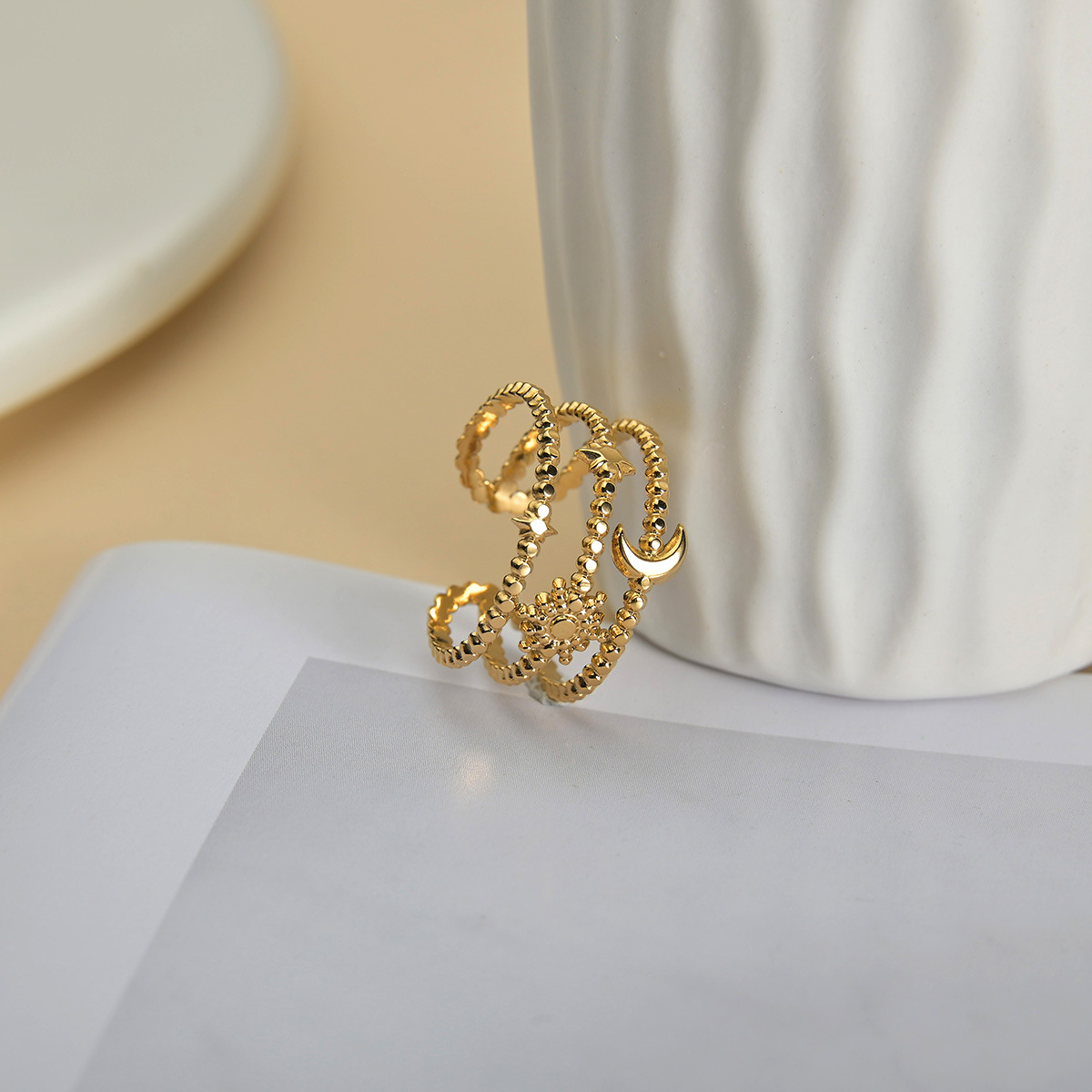 Title 4, Ins Cold Wind Sun Flower holle design ring, een...