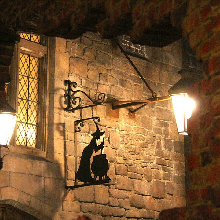 Panneau mural en fer sorcière et chaudron Halloween 6