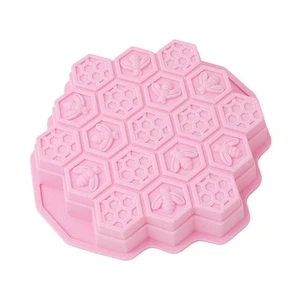 Title 3, Silicone honeycomb mold