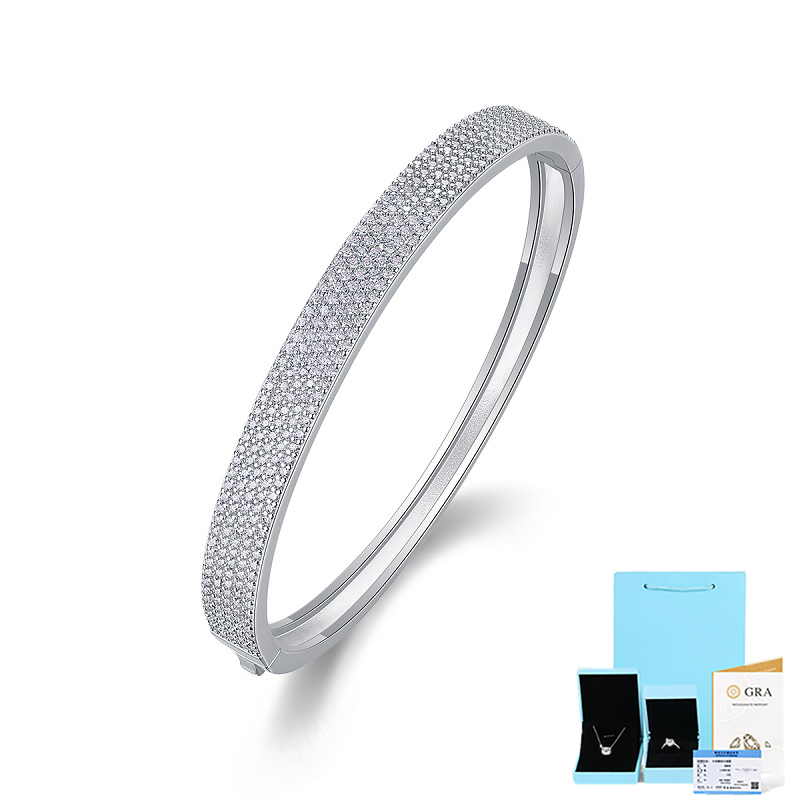 Set With Top-quality Moissanite, This Luxurious And Fashionable Light Luxury Jewelry Silver Bracelet Is Made Of S925 Silver Electroplated With Platinum