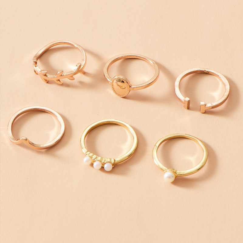 Fashion Gold-plated Pearl Leaf Ring Set
