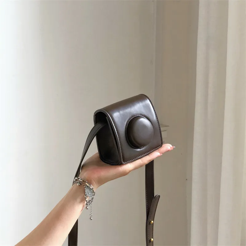 New Summer Trend Fashion One-shoulder Simple Messenger Female Bag - Coffee