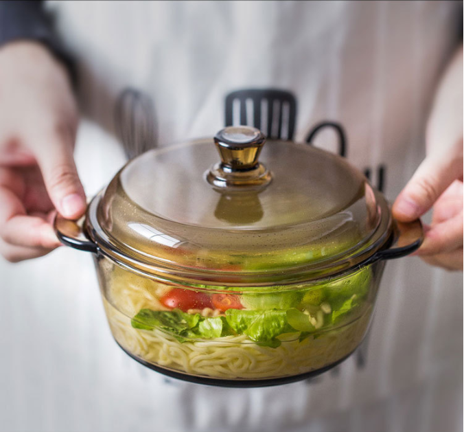 Title 3, Transparent glass pot with lid