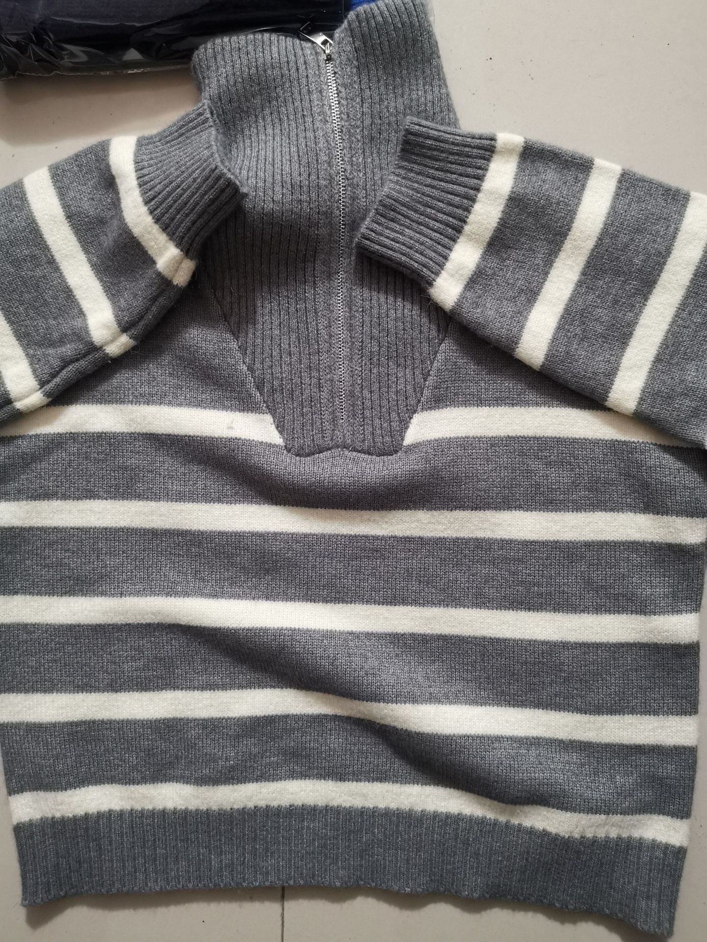 Women's Zipper High Neck Pullover Loose Striped Sweater