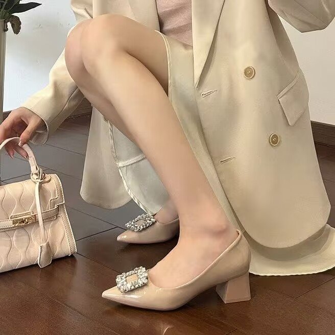 Pointed Toe Block Heel Pumps, picture 3 of 4