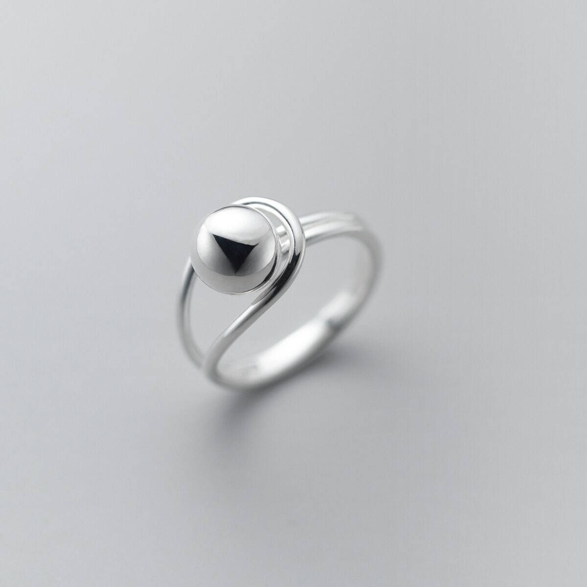 Women's Temperament Fashion Double Line Round Bead Ring