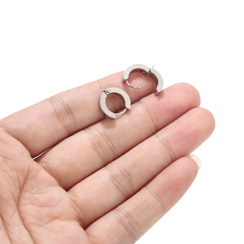 Stylish Stainless Steel Ear Clips