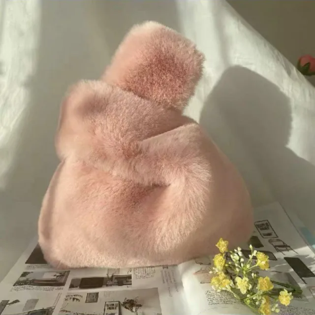 Women's Fashionable And Versatile Fur Handbag Pink - Shop at LoveMi