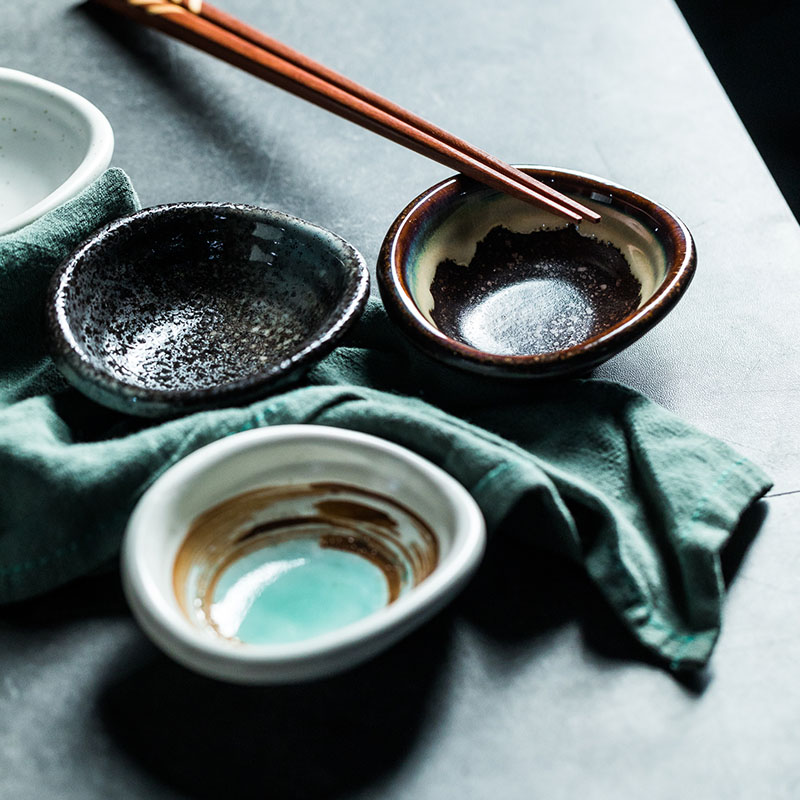 Japanese Ceramic Reverse Edge Household Personalized Dipping Dish