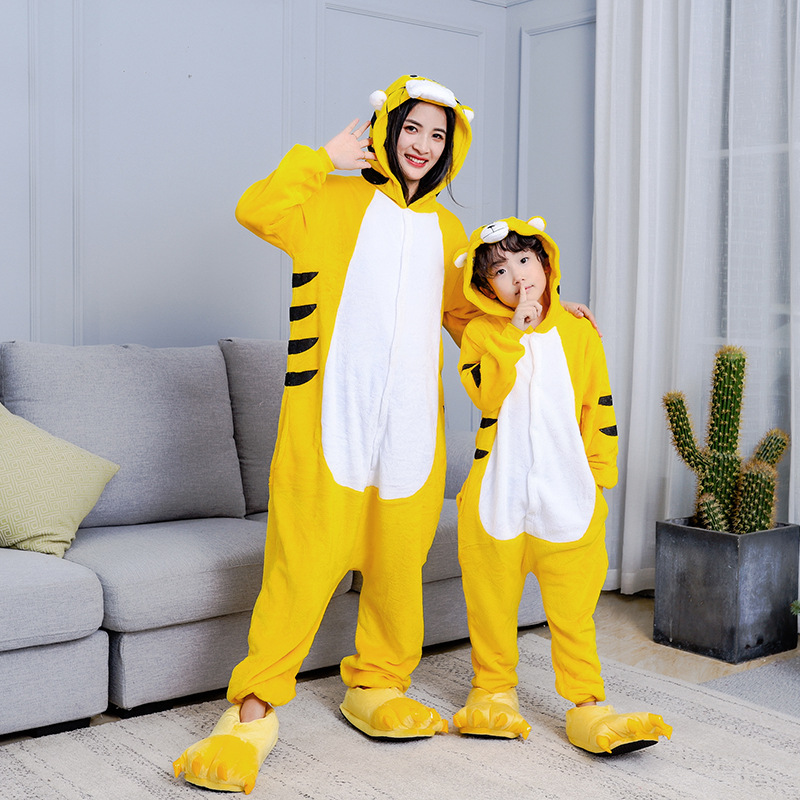 Title 3, Yellow Hooded Girl Cartoon Family Wear Parent-c...