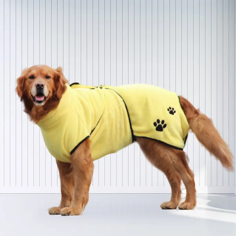 Soft and Absorbent Pet Embroidered Bathrobe Coral Fleece Pajamas