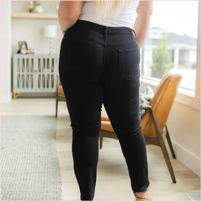 Women's Fashionable Simple High-grinding Elastic Plus Size Jeans - Black Regular