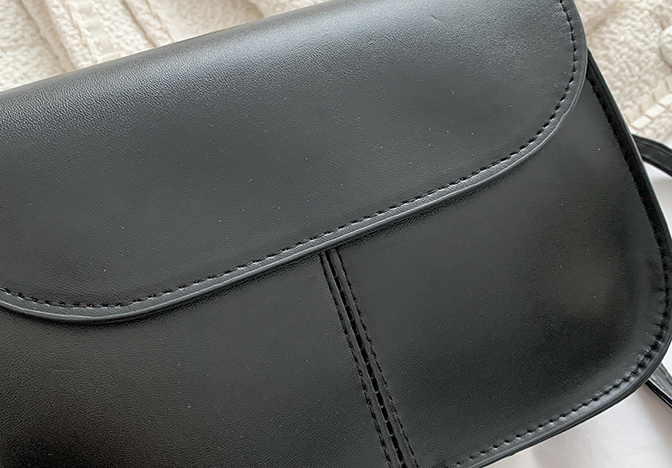 Simple And Versatile High-end Sense Of Armpit Small Square Bag