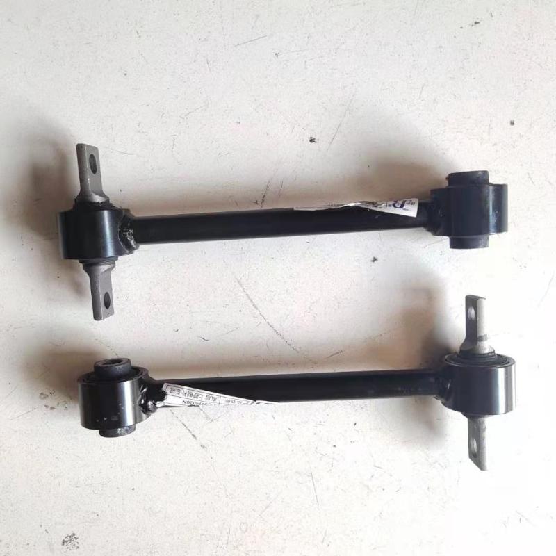 Two long tie rods