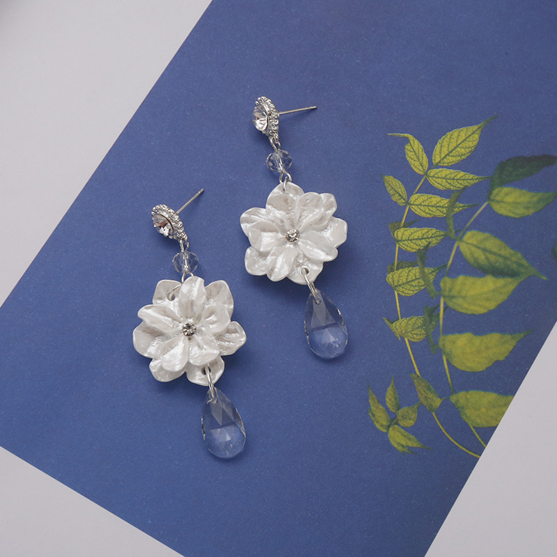 Title 3, Forest System Resin Flower Earring Temperament ...