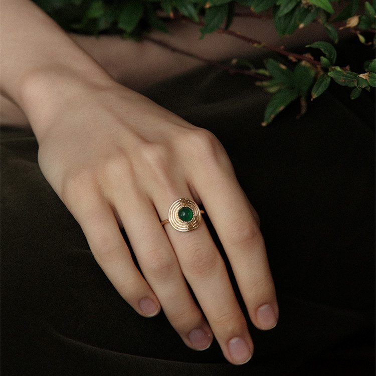 Title 4, Damesmode vintage ring met geometrische edelste...