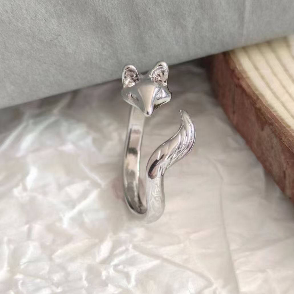 2026 New Ins Style Fox Open Ring For Women, Light Luxury Minimalist Versatile Tibetan Silver Tone Niche Index Finger Ring