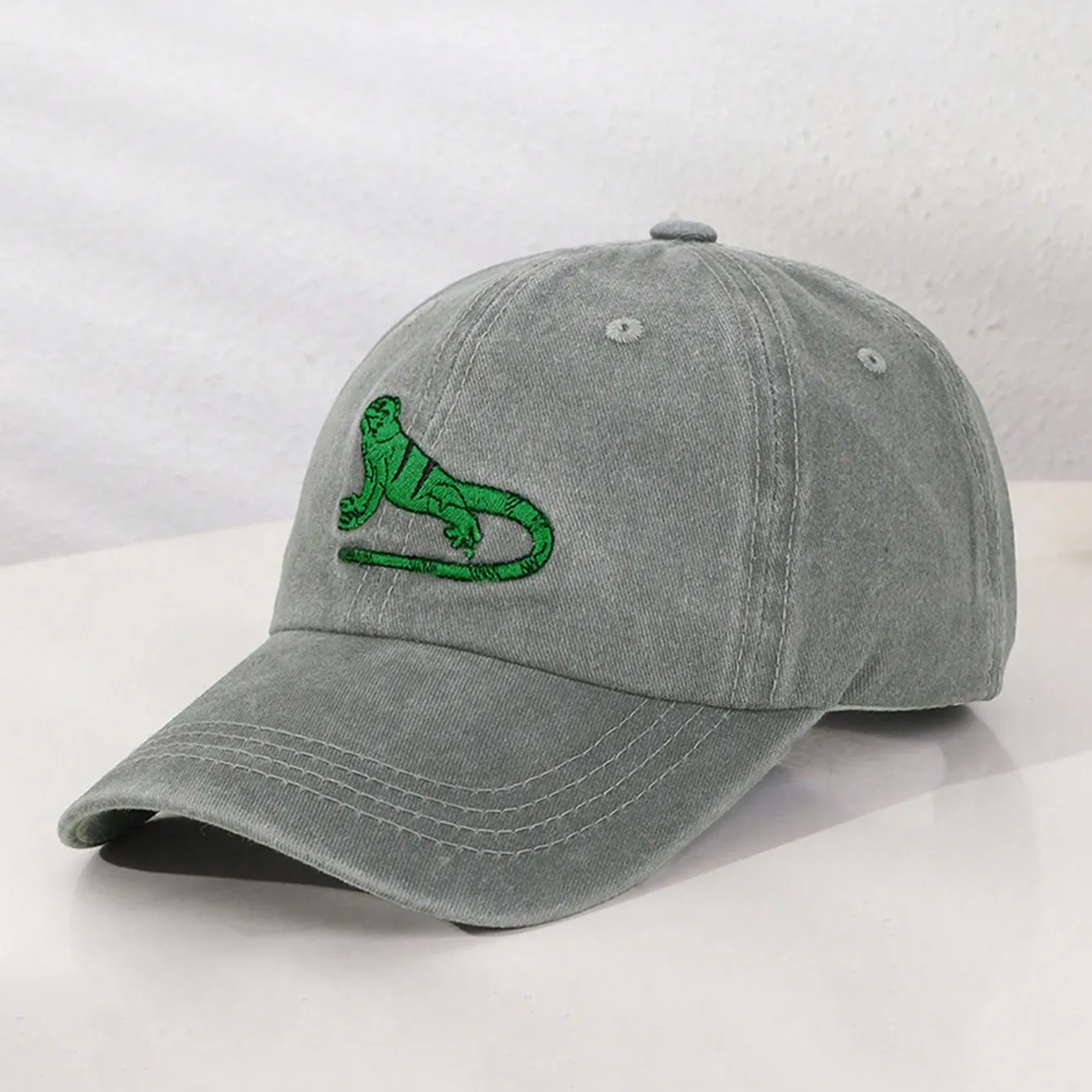 Summer Men's And Women's Distressed Washed Green
