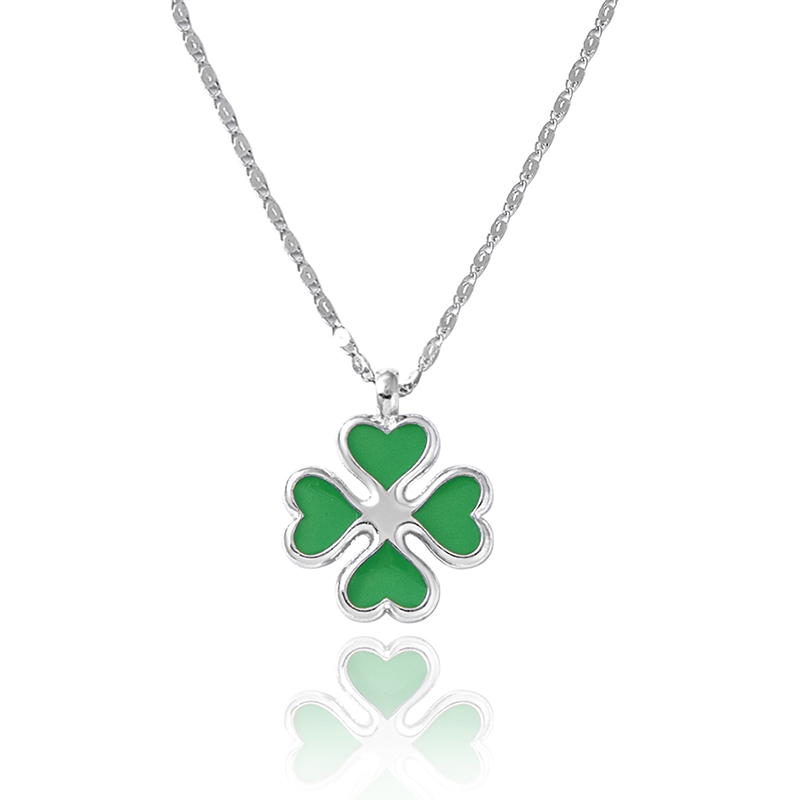 Anime Tokyo Revengers Hinata Tachibana Four Leaf Clover Pendant Necklace