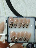 Pearl Diamond Leopard Print