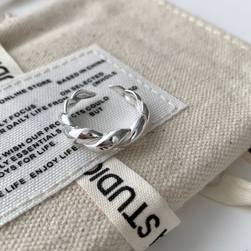 Bague Anneau Irregulier Femme — Élégance et originalité - image 4