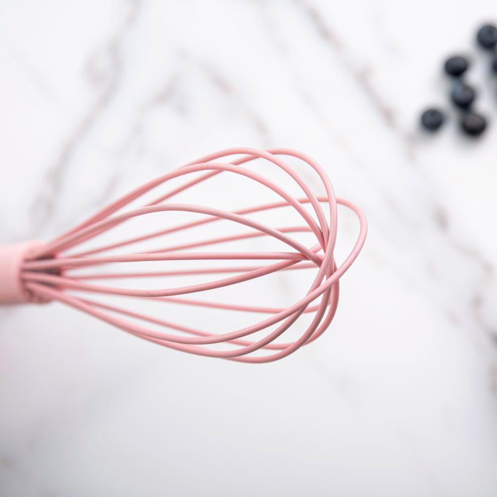 Title 2, 10 inch silicone whisk