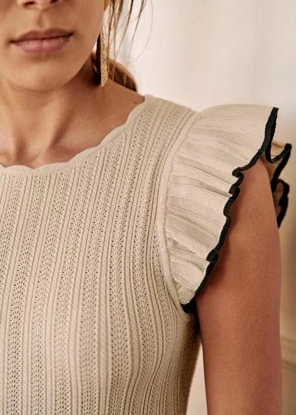 Jacquard T-shirt Petal Round Neck Ruffled Flying Sleeves Slim Top