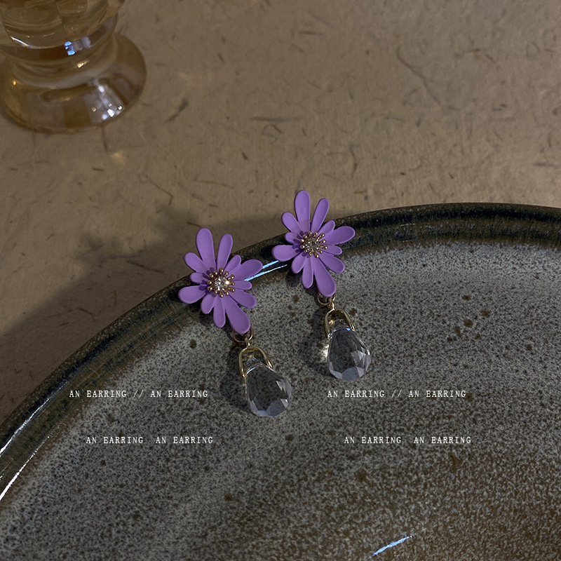 Simple Niche Design Flower Earrings