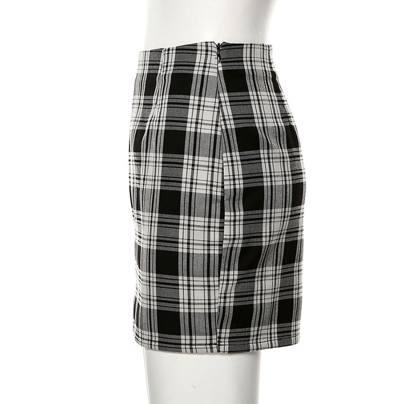 Title 1, British Retro Plaid Black and White A-line Skir...