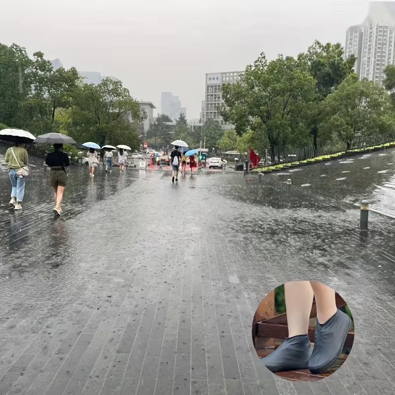 3 Pairs One Size Thickened Latex Silicone Shoe Covers, Waterproof Rain Overshoes, Non-Slip Wear Resistant Outdoor Reusable Foot Covers
